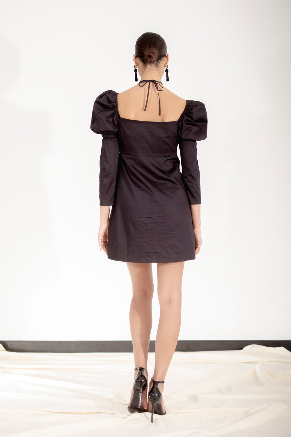 Sarah Puff Sleeve Dress – Shop Zareen